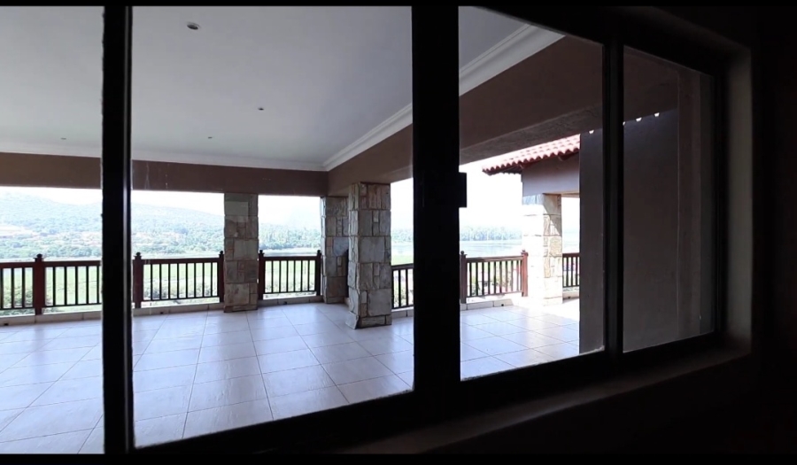 4 Bedroom Property for Sale in Ifafi North West